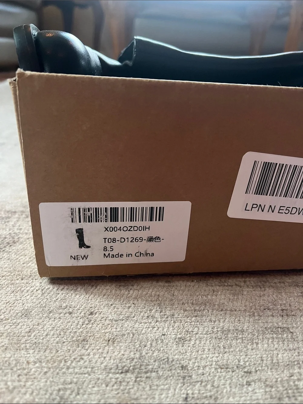 Black heeled boots